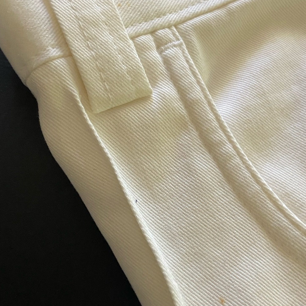 Men’s light cream chinos